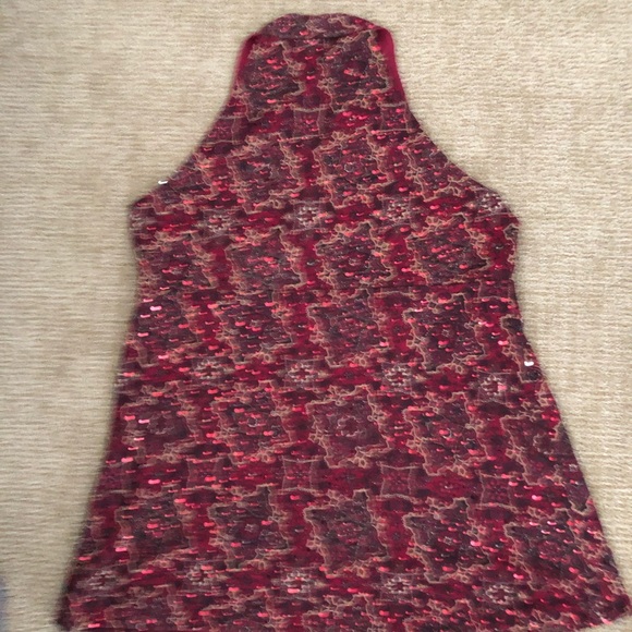 Top - Picture 3 of 3